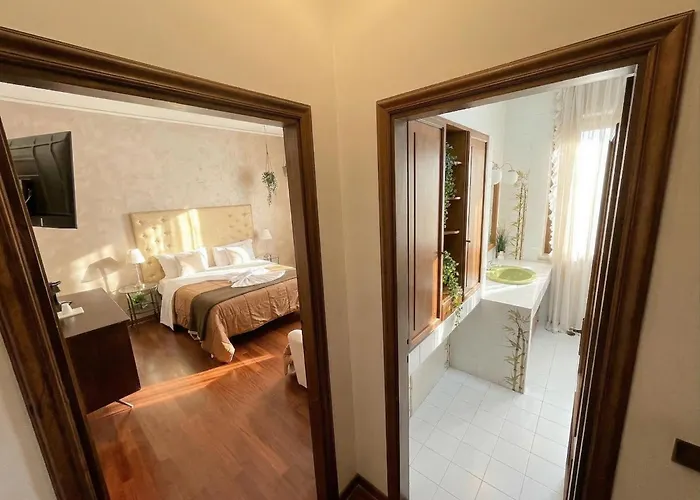 Vitti's Home Verona
